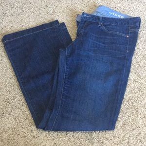 GAP long and lean 8r dark bootcut jeans